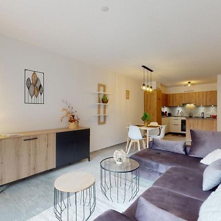 Apartment With Sauna And Mountain View ลอยเคอร์บัด ภายนอก รูปภาพ