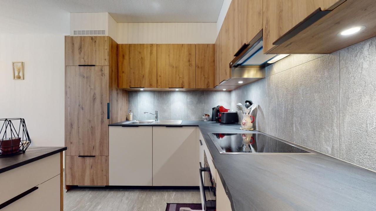 Apartment With Sauna And Mountain View ลอยเคอร์บัด ภายนอก รูปภาพ