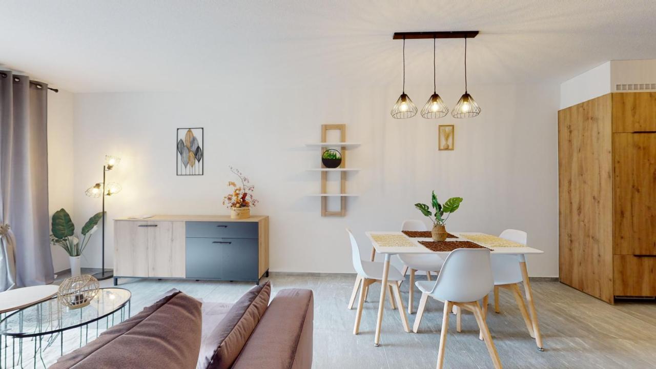 Apartment With Sauna And Mountain View ลอยเคอร์บัด ภายนอก รูปภาพ